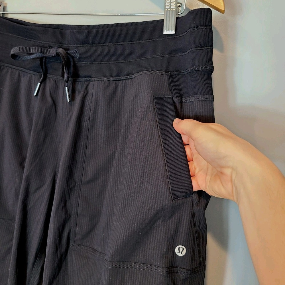 Lululemon Dance Studio Pants III Black Womens 12 Comfy Active - Picture 4 of 8